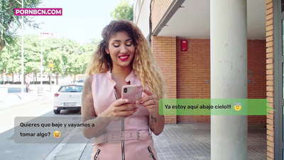 Utro hustru om at kneppe sin unge elsker hårdt, mens hendes mand arbejder. Latina med bryster og en stor røv. Venus Aphrodite.