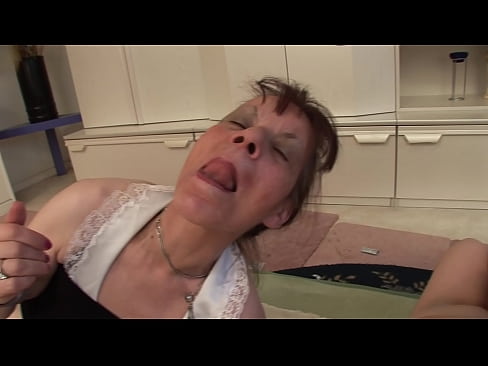 ❤️ To bedstemødre og en bedstefar har en trekant Super sex at da.pornsos-com.ru ❌️