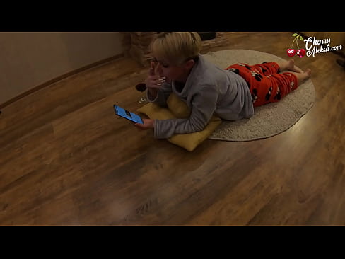 ❤️ Skør blondine suger kæmpe pik og hopper på den - analsex Super sex at da.pornsos-com.ru ❌️