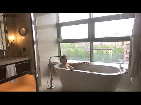 ❤️ Kæmpe babe ondt i sin fisse på badeværelset Super sex at da.pornsos-com.ru ❌️